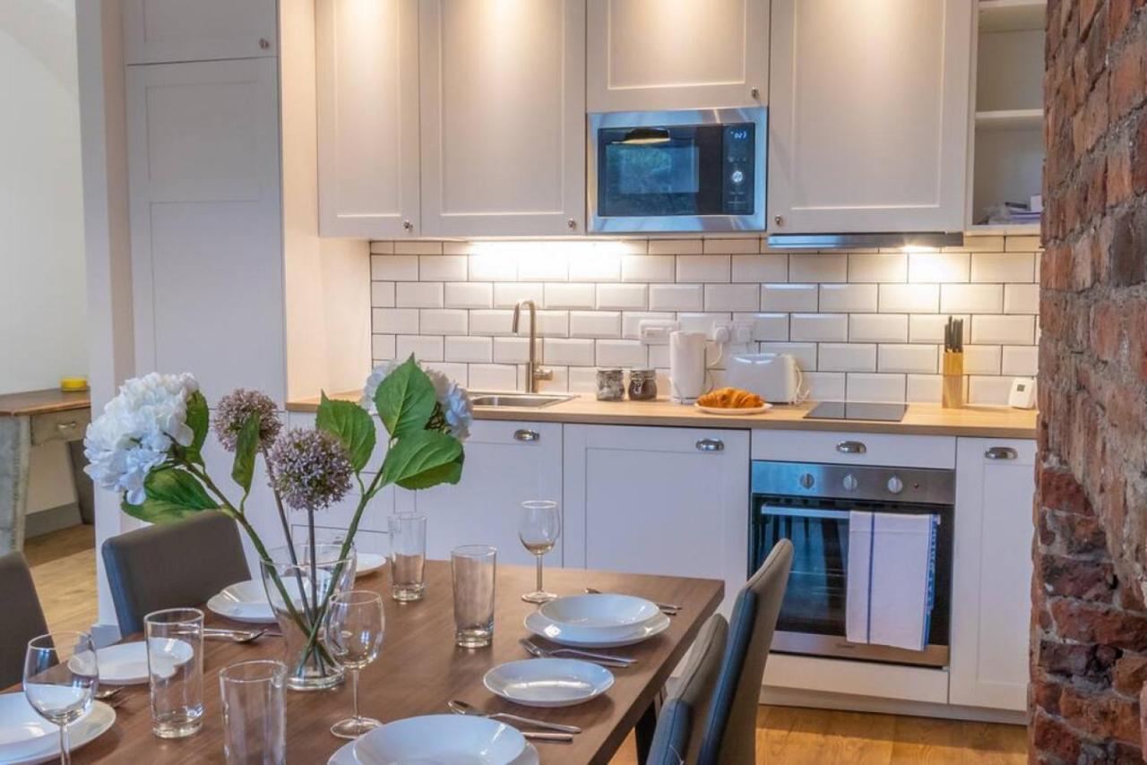 מנצ'סטר Pillo Rooms Serviced Apartments - Salford מראה חיצוני תמונה