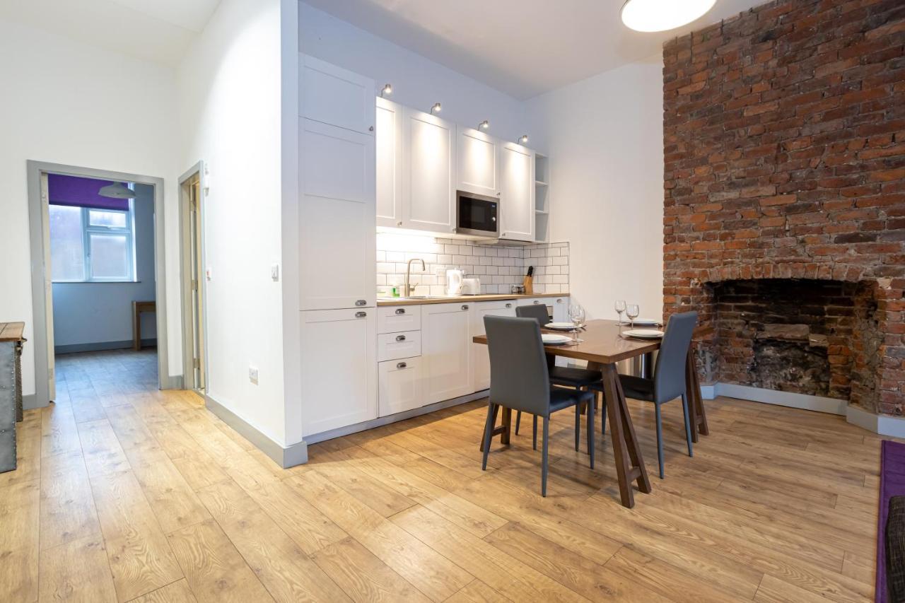 מנצ'סטר Pillo Rooms Serviced Apartments - Salford מראה חיצוני תמונה